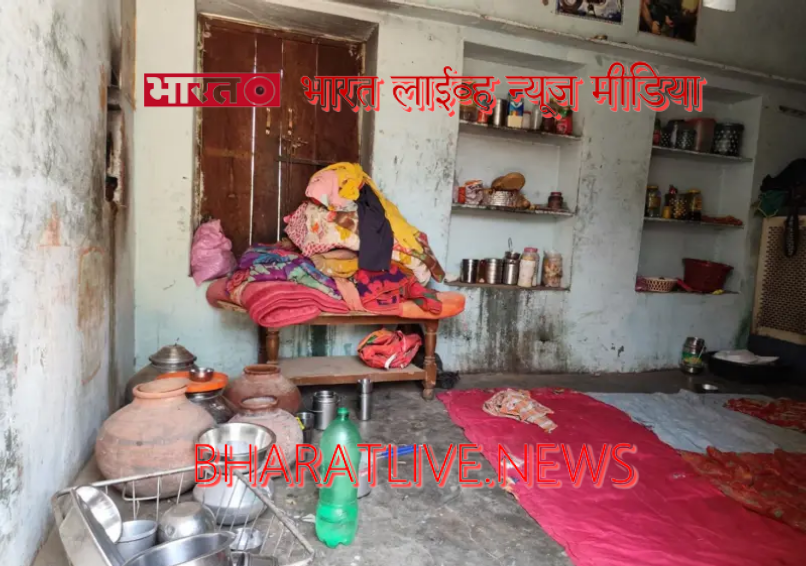 रामेश्वर यांचं घर बघून त्यांची आर्थिक परिस्थिती कळते