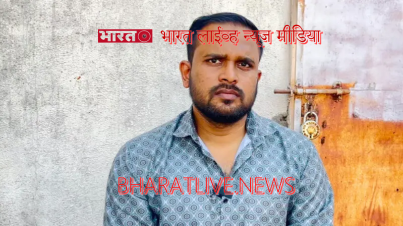 जीवन आघावने चार वर्षं स्पर्धा परीक्षांची तयारी केल्यानंतर शेवटी त्याचा अभ्यास थांबवला.